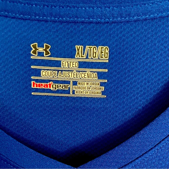 🍀 Under Armour Long Sleeve Shirt (XL) - Picture 2 of 3